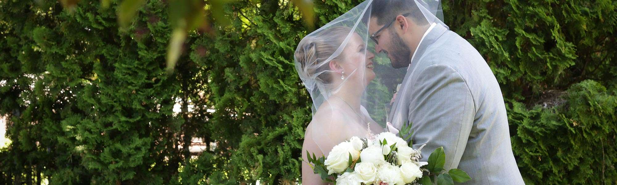 Elizabeth & John’s Springtime Wedding at Tuscan Hall