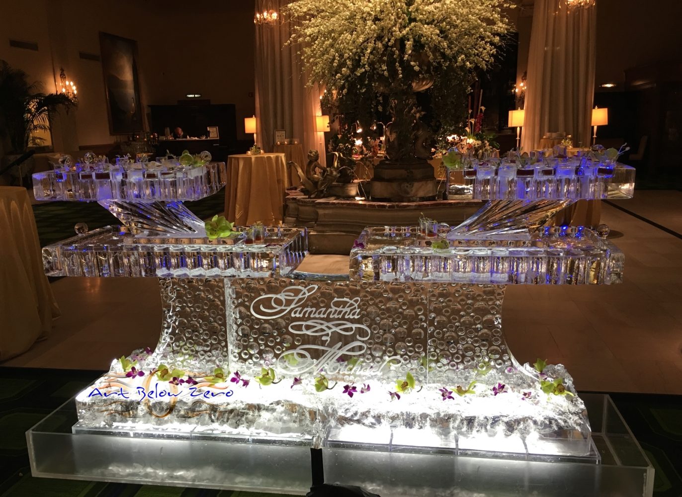 Bubbly Ice Seafood table by Art Below Zero