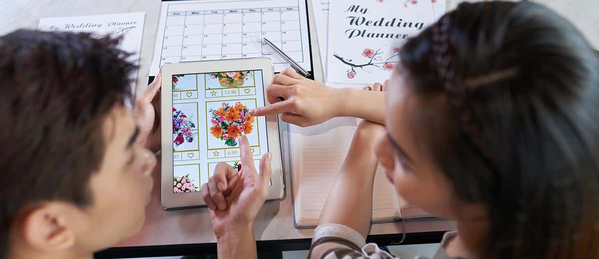 8-wedding-details-every-couple-forgets-but-shouldnt-1 8 Wedding Details Every Couple Forgets (but Shouldn’t)