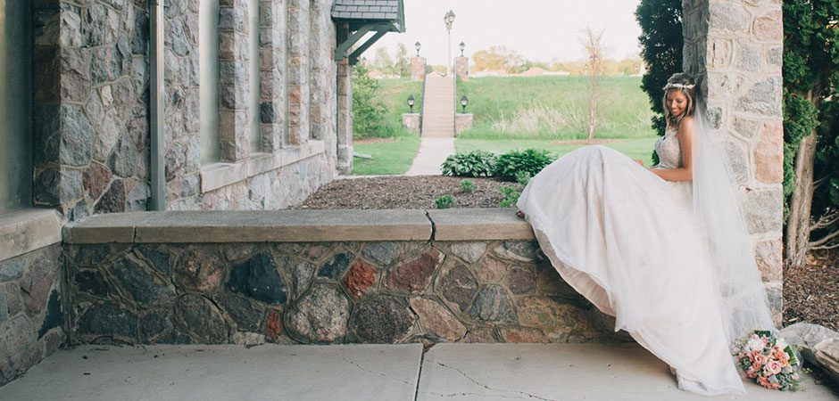 A romantic stylized shoot at the Delafield Fish Hatchery