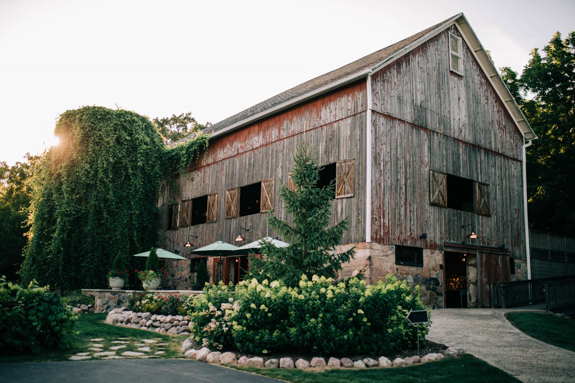 Jessica & Justin’s Rustic Farm at Dover Wedding