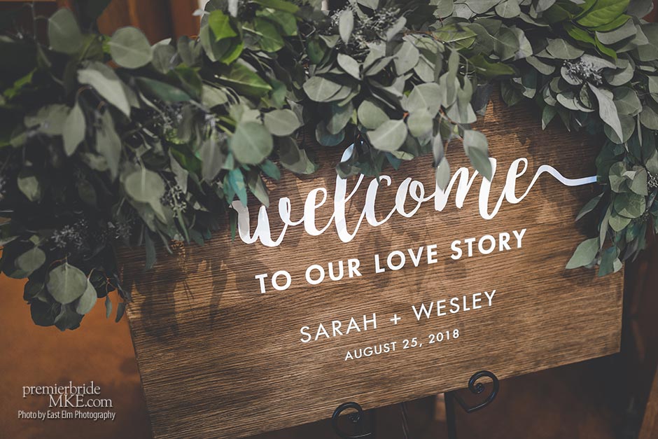 5 Trends to Explore in Wedding Signage