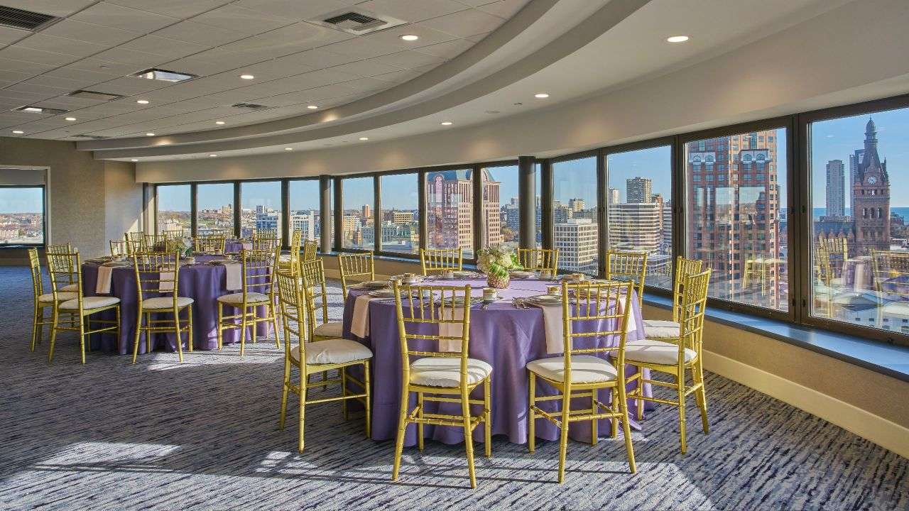 Beautiful downtown view from The Hyatt Regency VUE Milwaukee wedding venue.