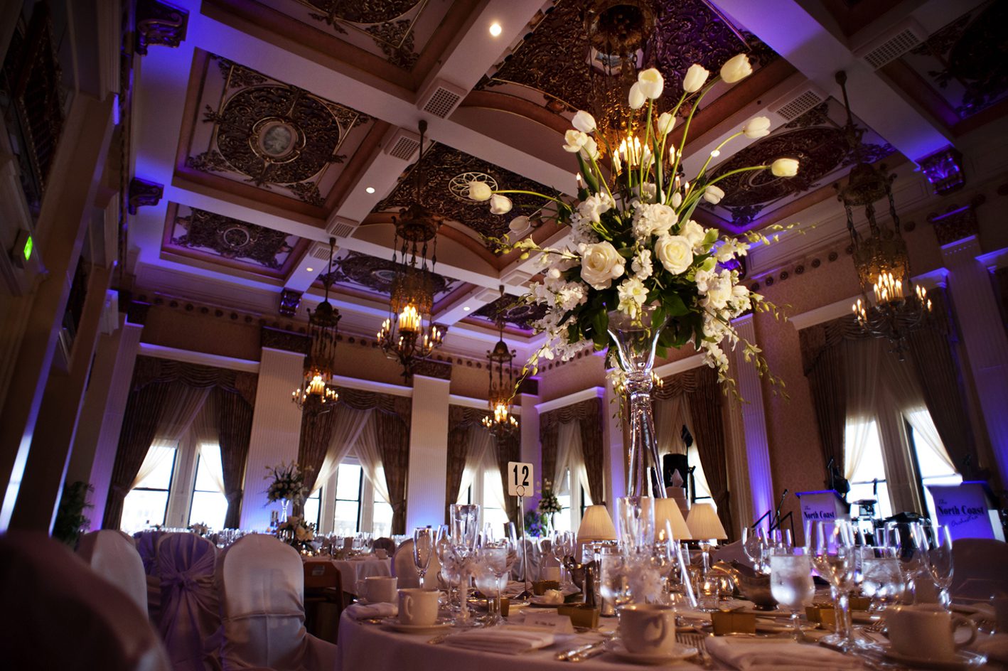 Top 2016 Wedding Menu Trends