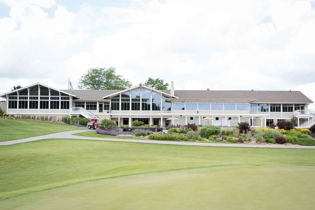 West Bend Wedding Venue Spotlight: West Bend Country Club