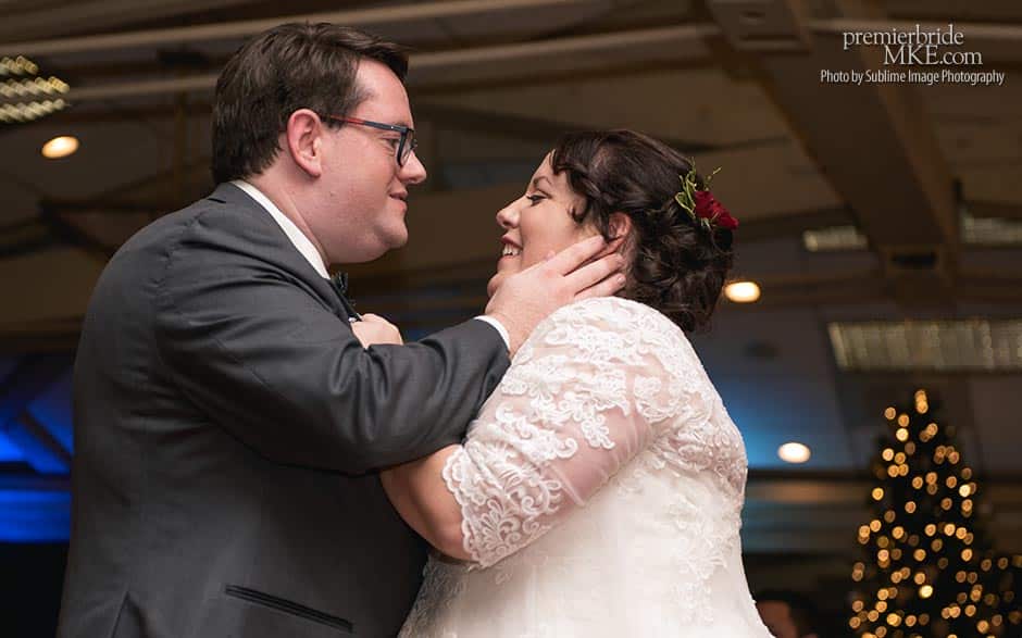 Amy & Andrew’s Magical, Merry Winter Wedding