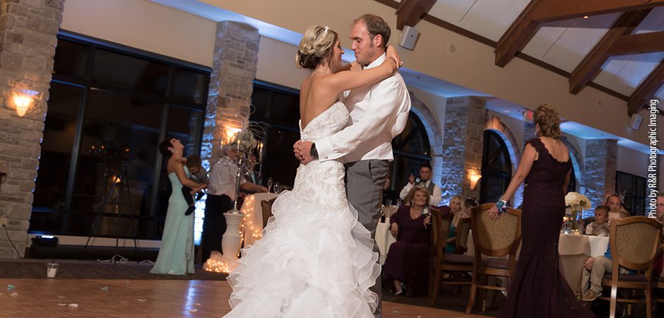 Ashley & Matt’s Elegant Wedding at the Legend at Brandybrook