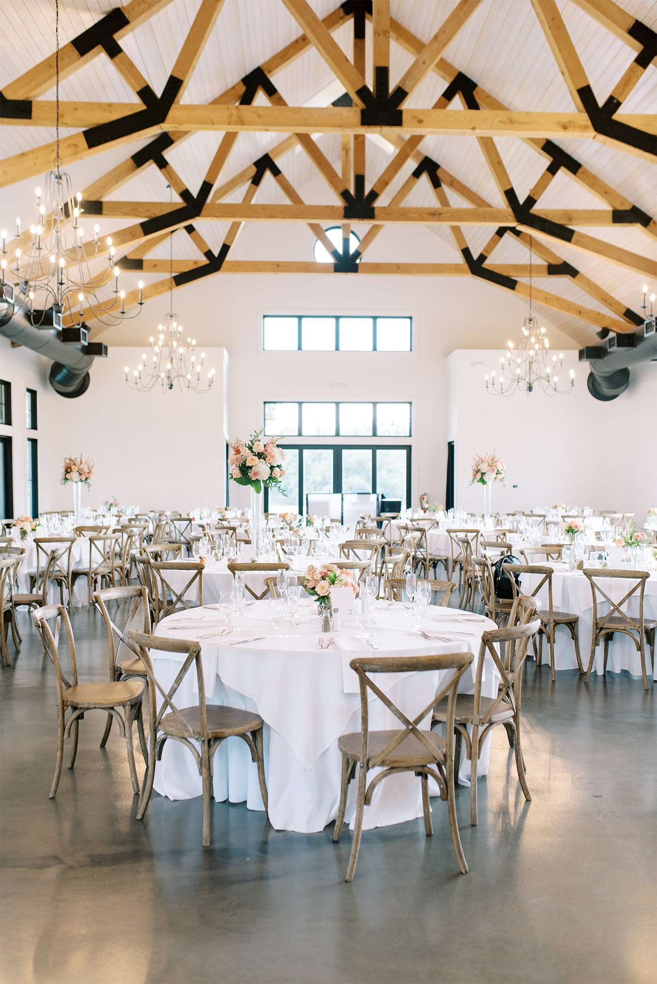 The Carriage House at the Club at Lac La Belle all ready for a wedding reception.