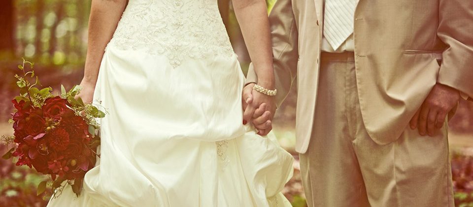 New Trends in Wedding Floral Design & Helpful Tips