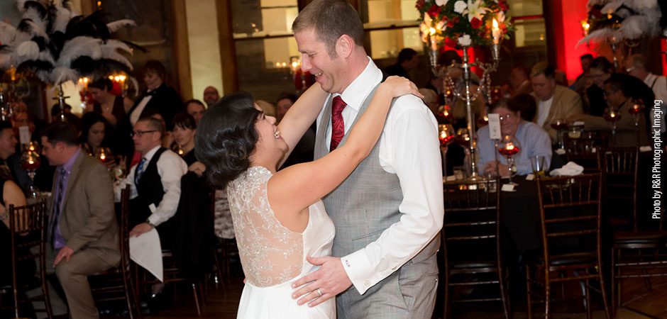 Jennifer & Mike’s Laid-Back Milwaukee Wedding