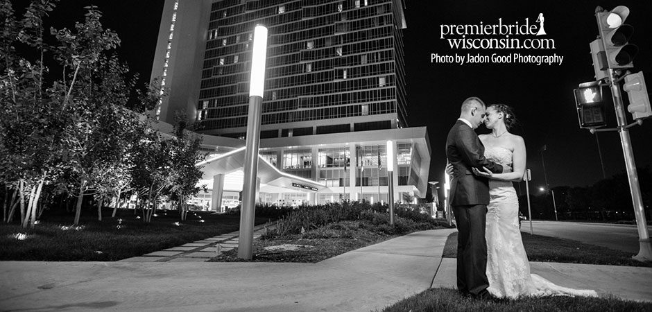 Real Wedding: Michelle & Matt- A Prize Winning Wedding at Potawatomi Hotel & Casino, Pt. 2