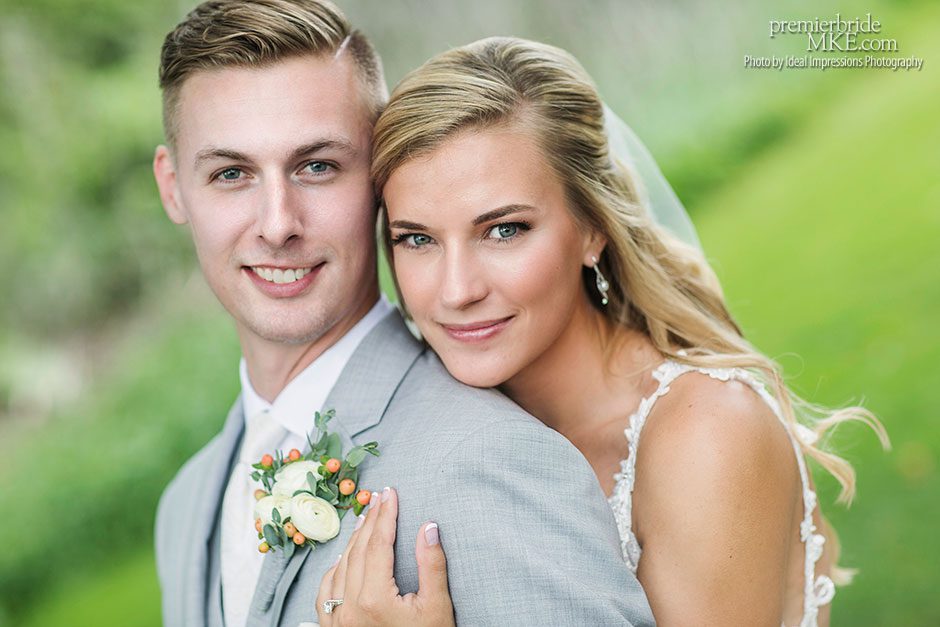 shannon-and-drake-14 Shannon & Drake’s Summer Wedding at the Grand Geneva