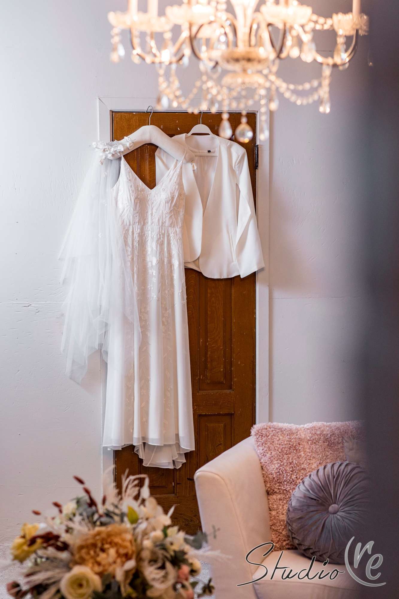 story-hill-firehouse-milwaukee-bridal-suite