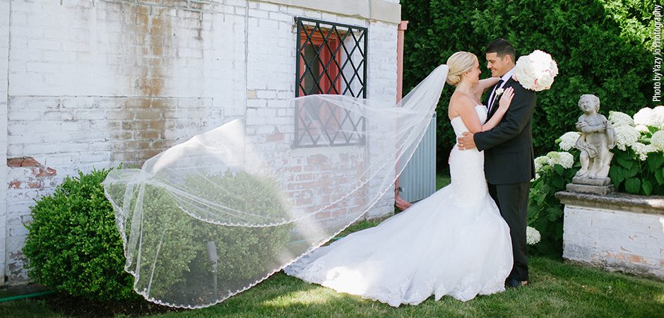 Taylor & Nick’s Romantic Wedding at the Villa Terrace & Grain Exchange