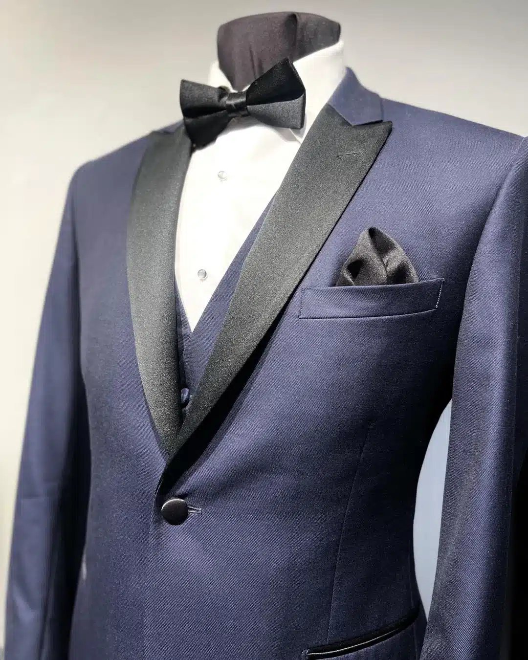 Tuxedo Rentals Near Me
