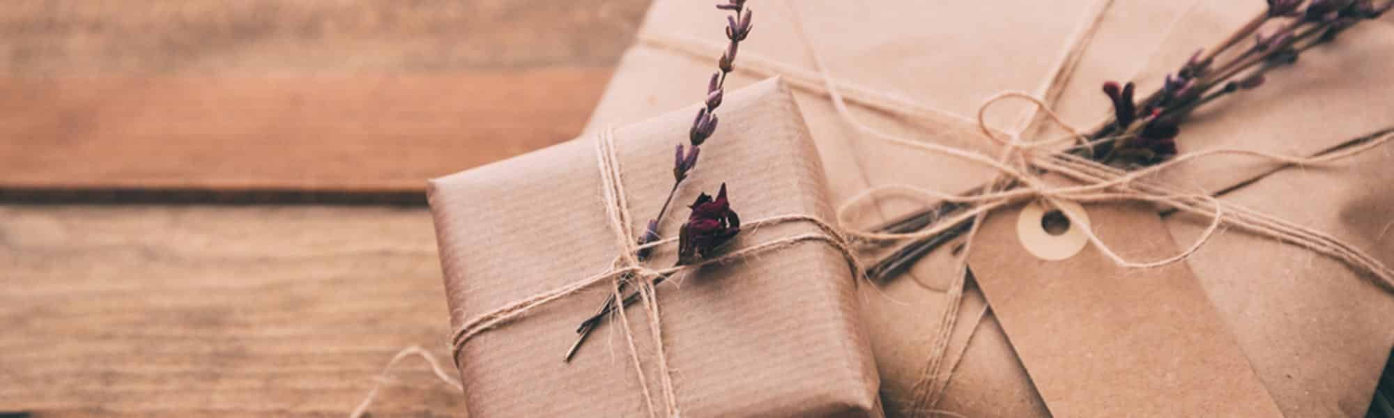 9 Badass Anniversary Gifts