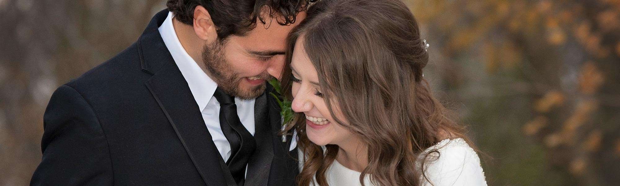 Sam & Zach’s Autumn Wedding at the Boerner Botanical Gardens