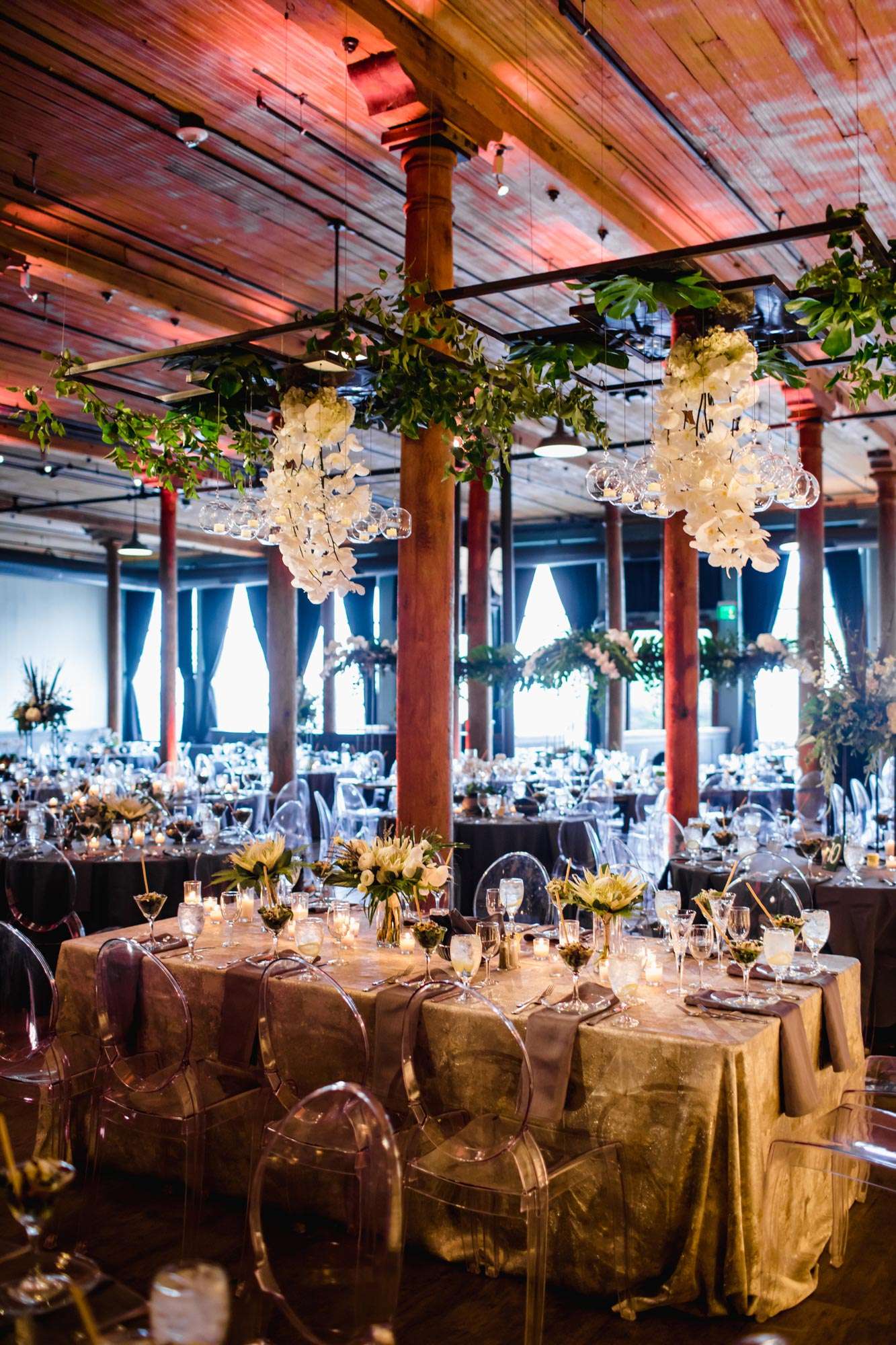 Courtney & Kevin’s Milwaukee Wedding at the Historic Pritzlaff Building