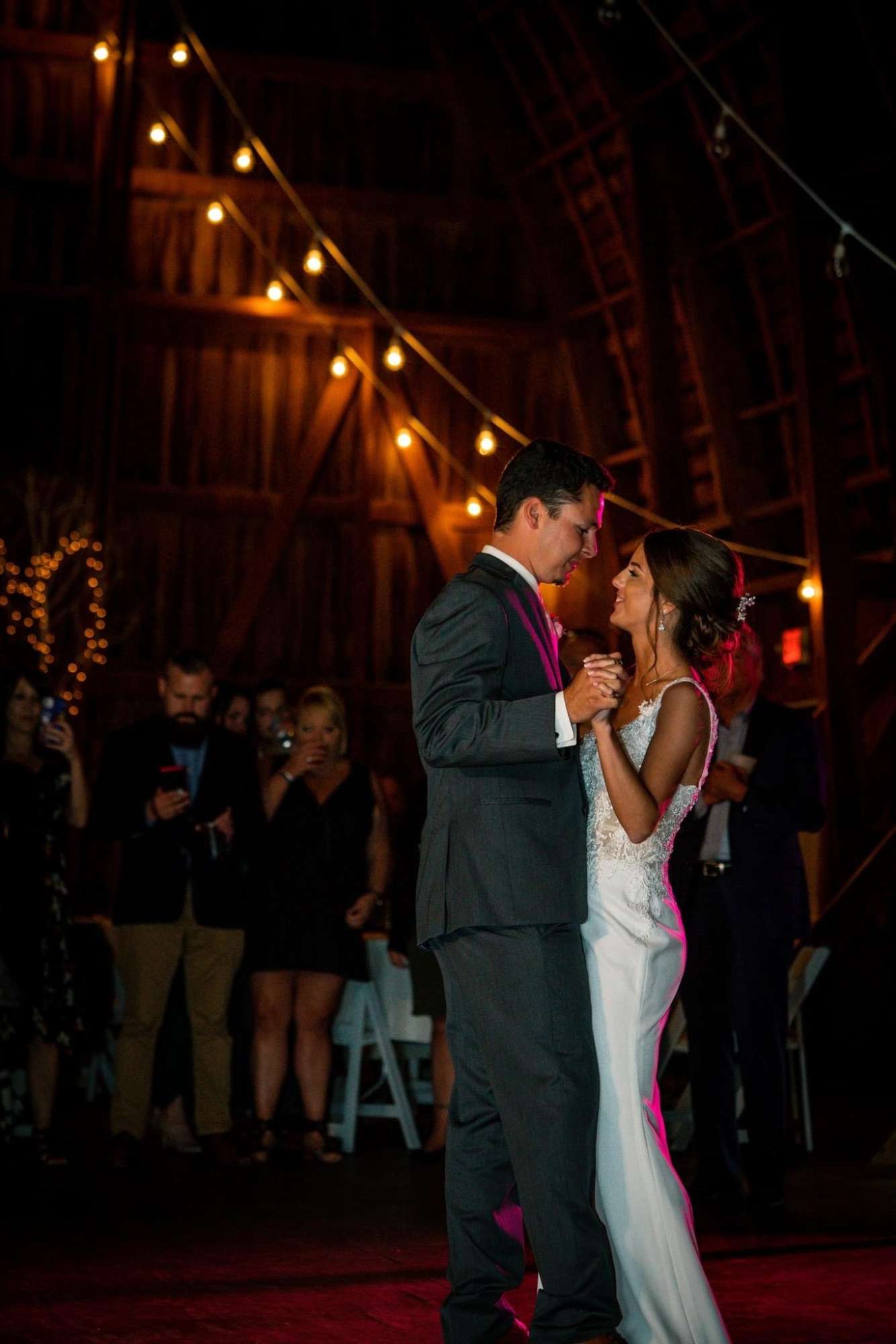 The Hay Loft in Watertown, WI offers beautiful rustic elegance in every aspect.