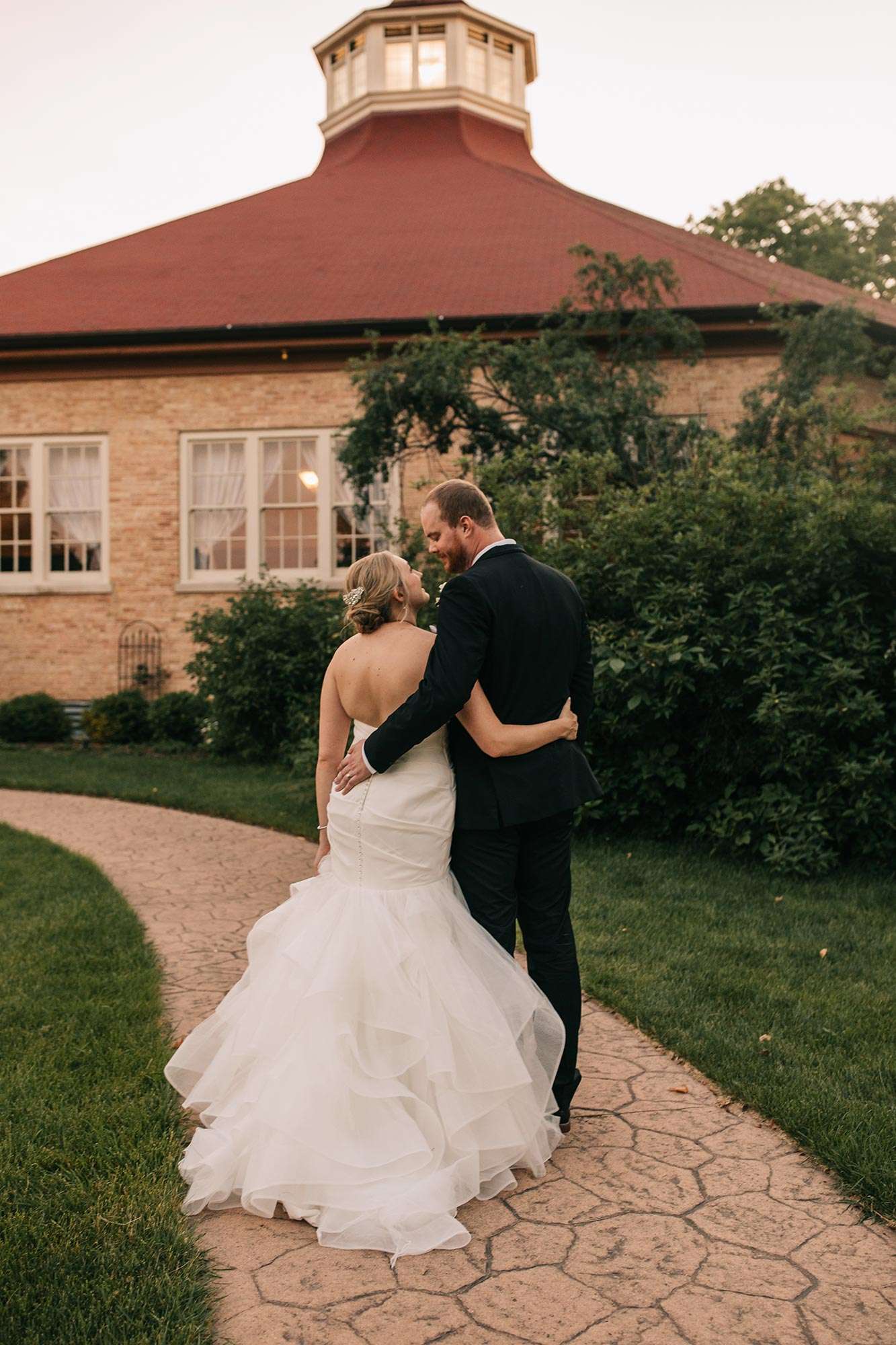 Ryanne & Brayden’s Chandelier Ballroom Wedding
