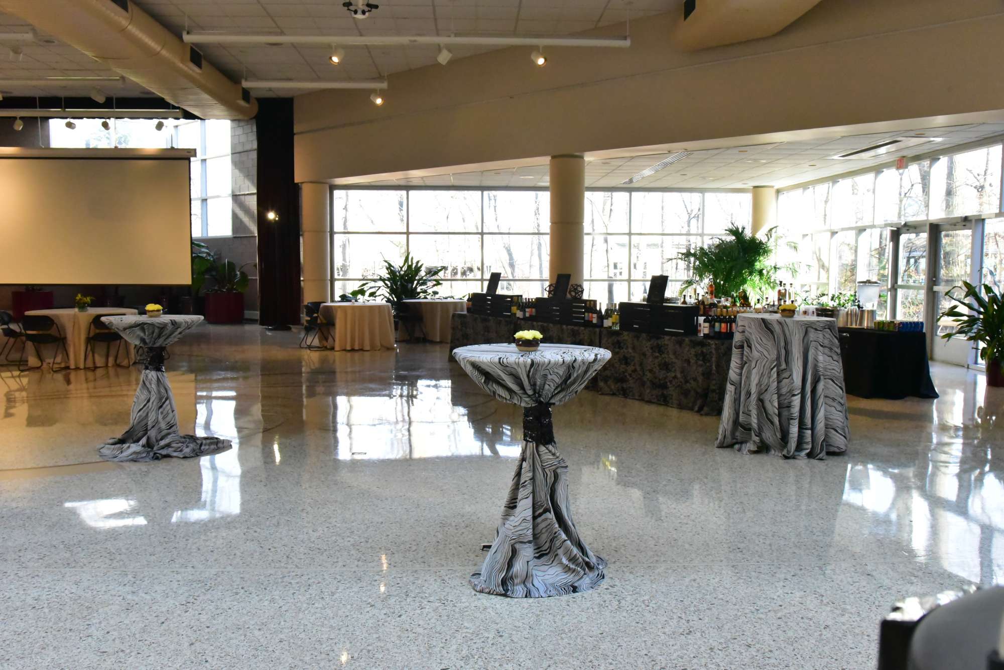 Wedding Venue Spotlight-Milwaukee County Zoo