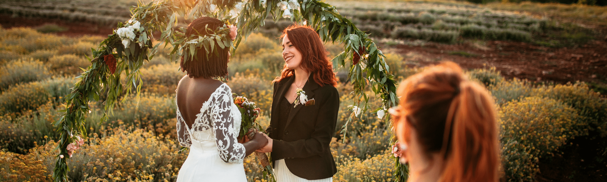 11 Backdrops to Make Your Wedding Day Complete