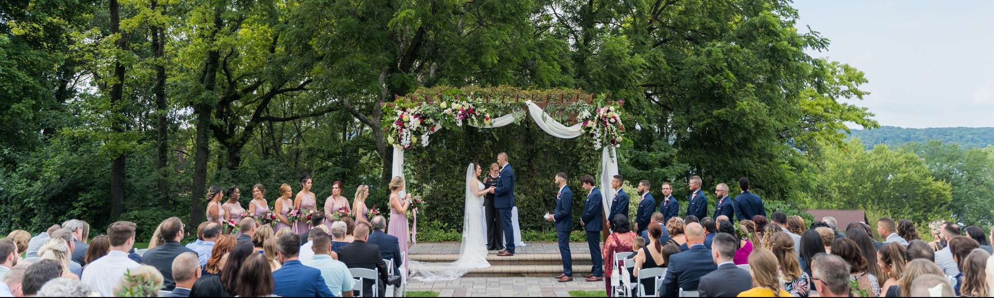 Wedding Venue Spotlight-The Ridge Hotel