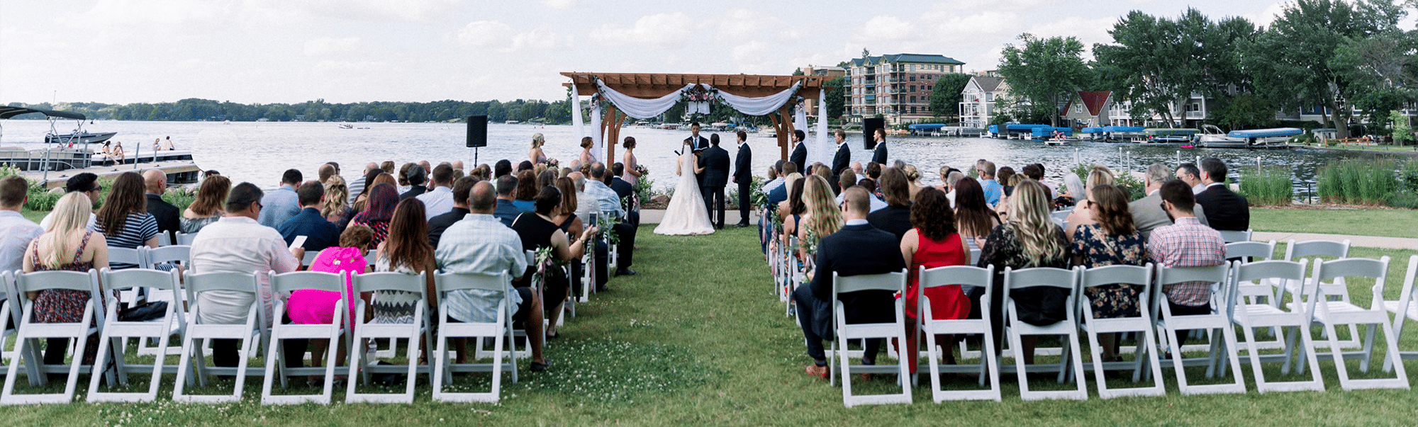 Wedding Venue Spotlight- The Oconomowoc Community Center