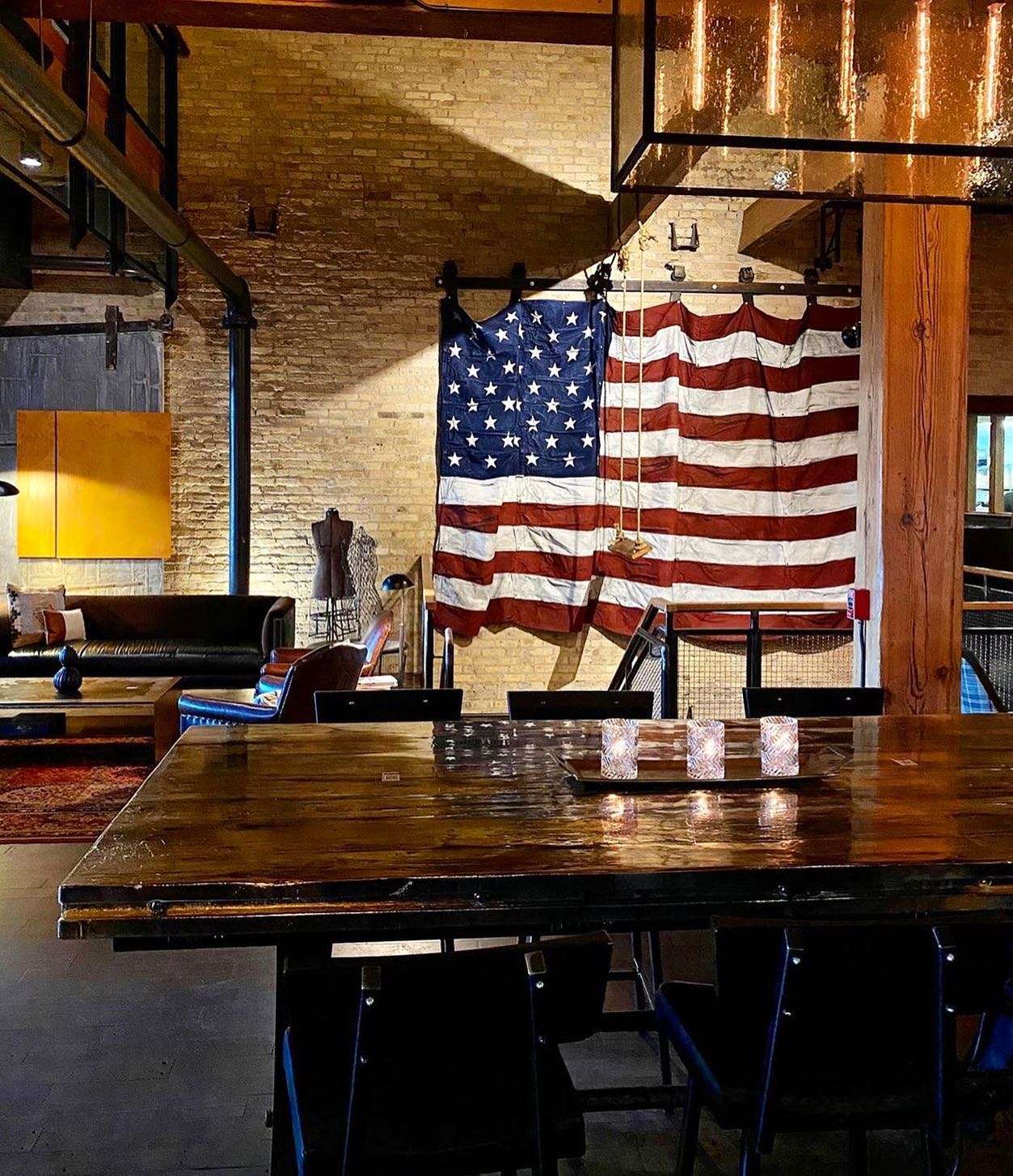 Milwaukee Wedding Venue Spotlight: The Iron Horse Hotel