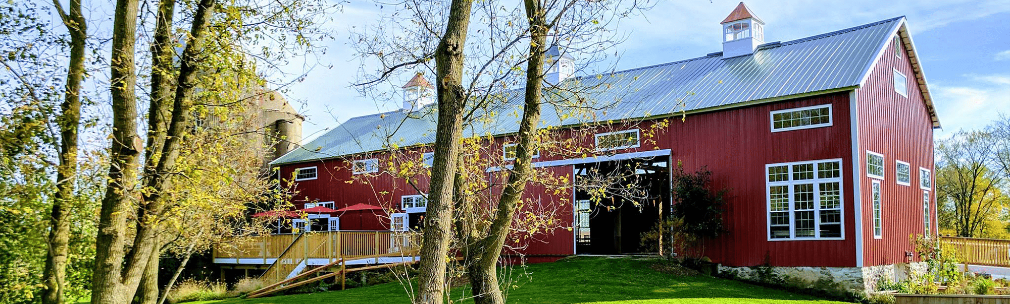 Wedding Venue Spotlight- Cupola Barn