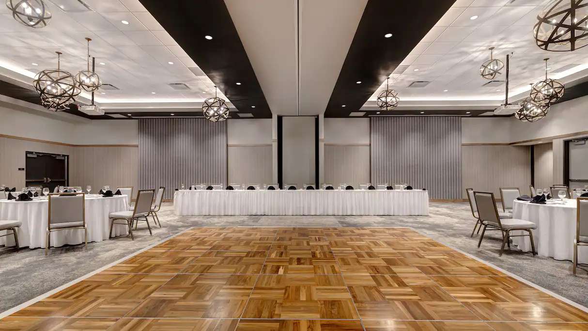 creekside-crossing-oak-creek-weddings copy Creekside Crossing Conference Center