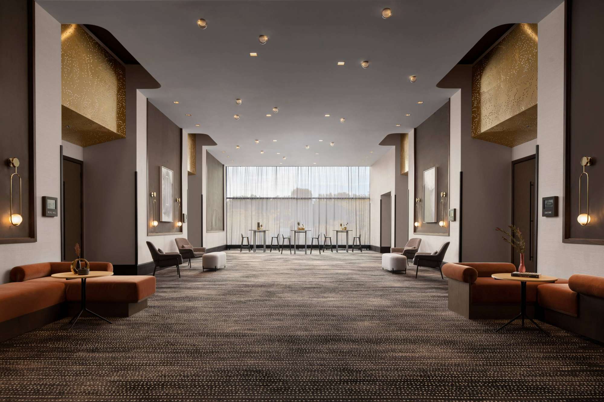 Wedding Venue Spotlight: Renaissance Milwaukee West