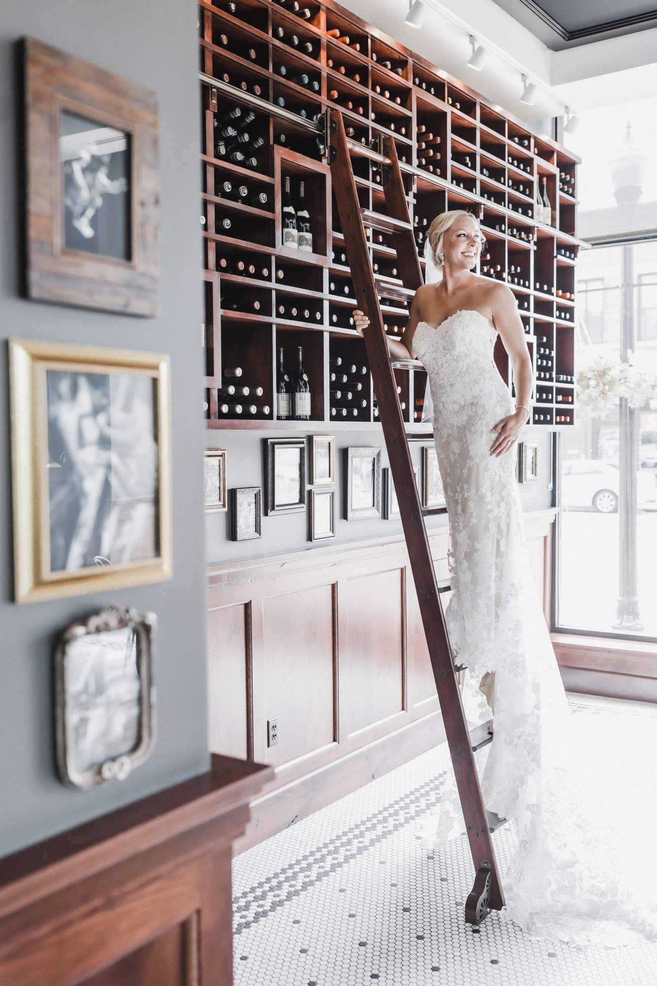 Hotel-goodwin-Interior-Wine-Wall-3 copy