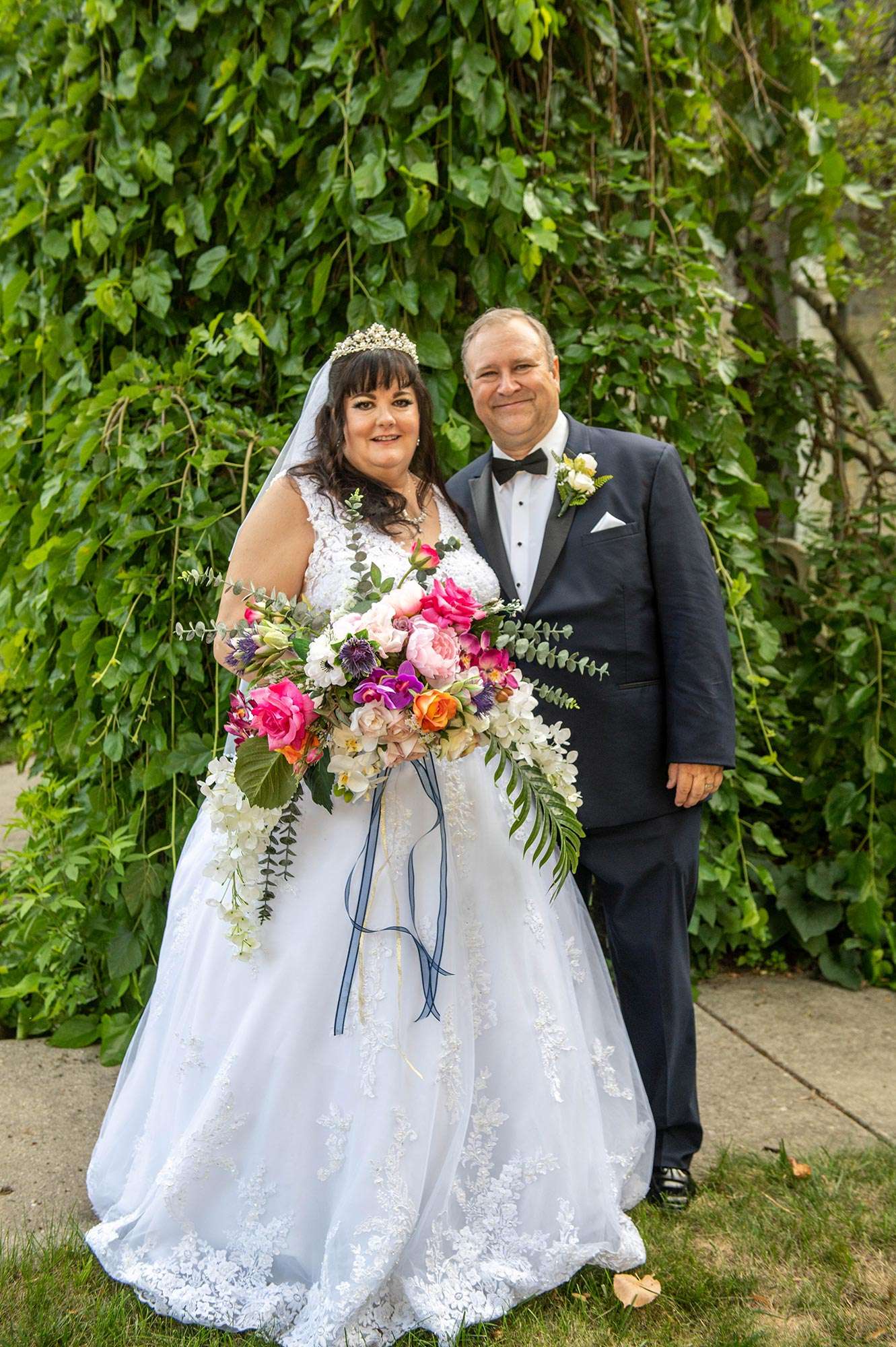 Christine & Dan’s Lakeside Wedding at the Oconomowoc Community Center