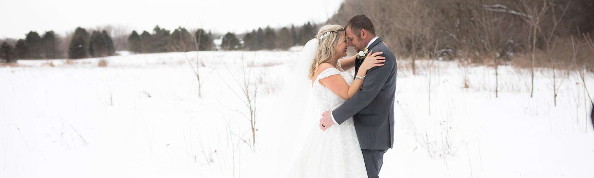 Winter Wedding in Hartford, Wisconsin