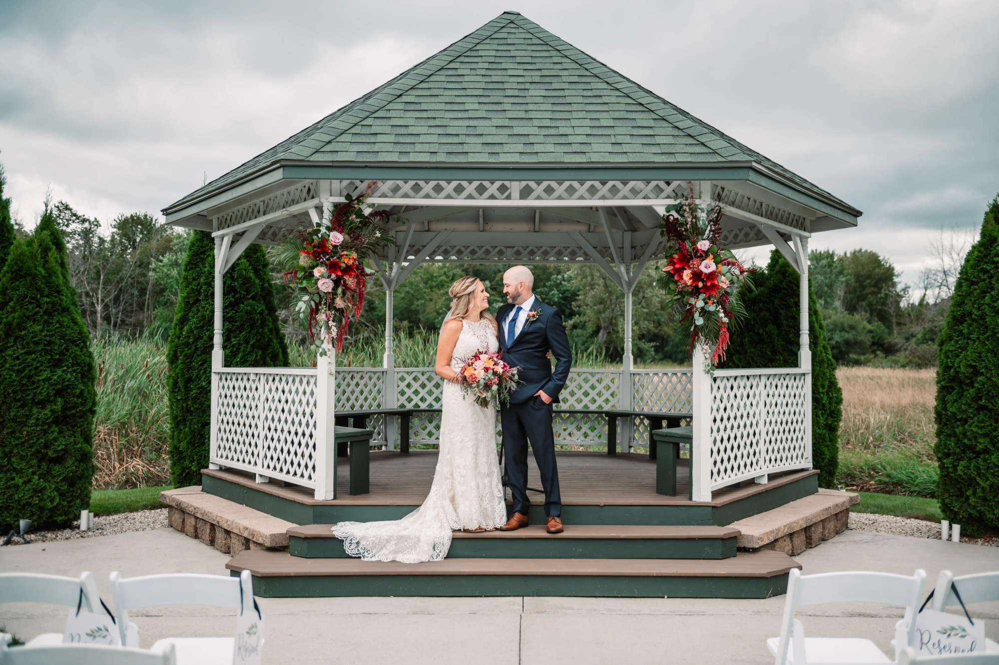 The Florian Event Venue is a full service, elegant ceremony & reception venue located in Germantown, Wisconsin and has indoor as well as outdoor space for your wedding ceremony