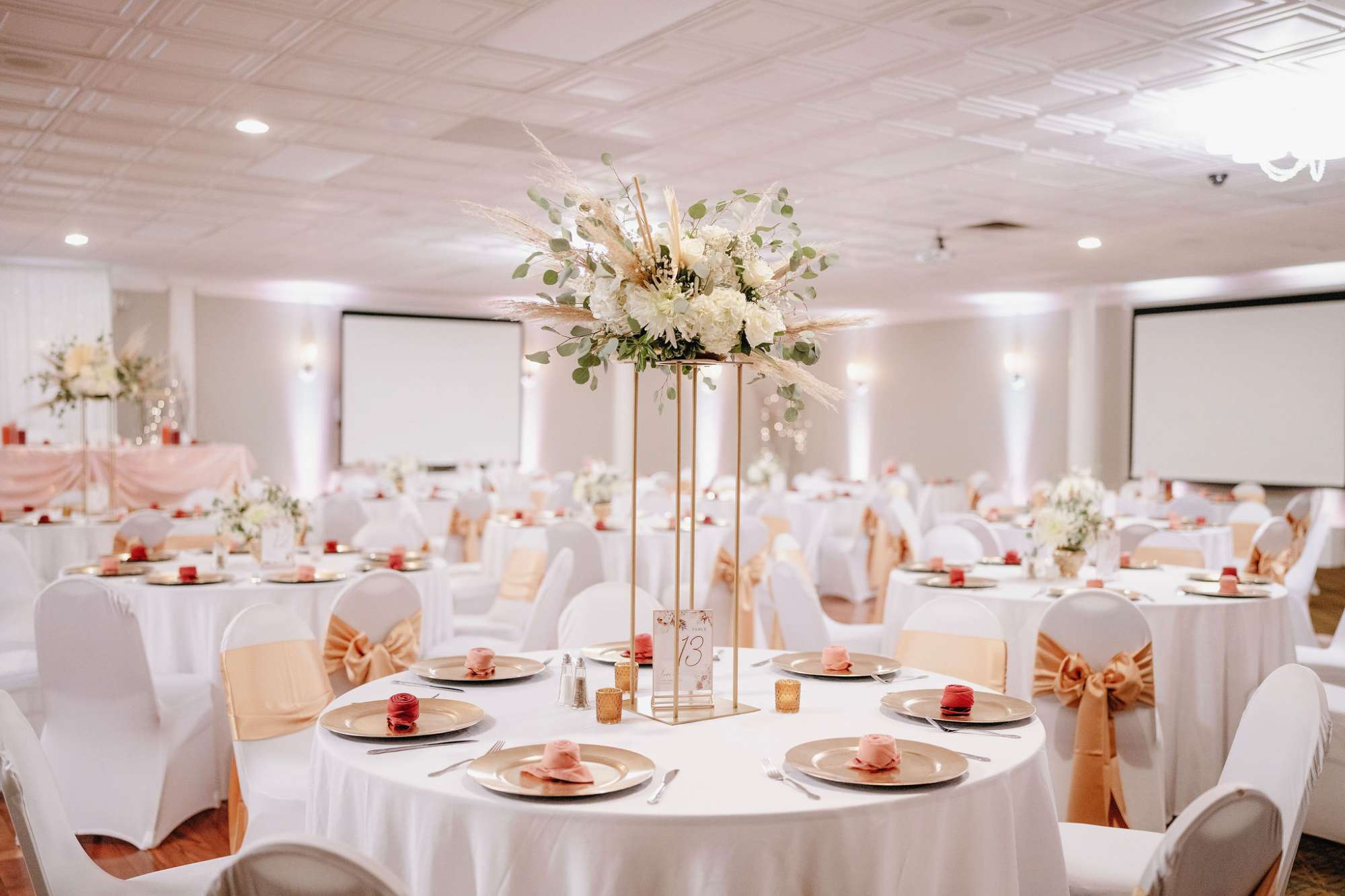 The Florian Event Venue in Germantown can accommodate up to 400 guests