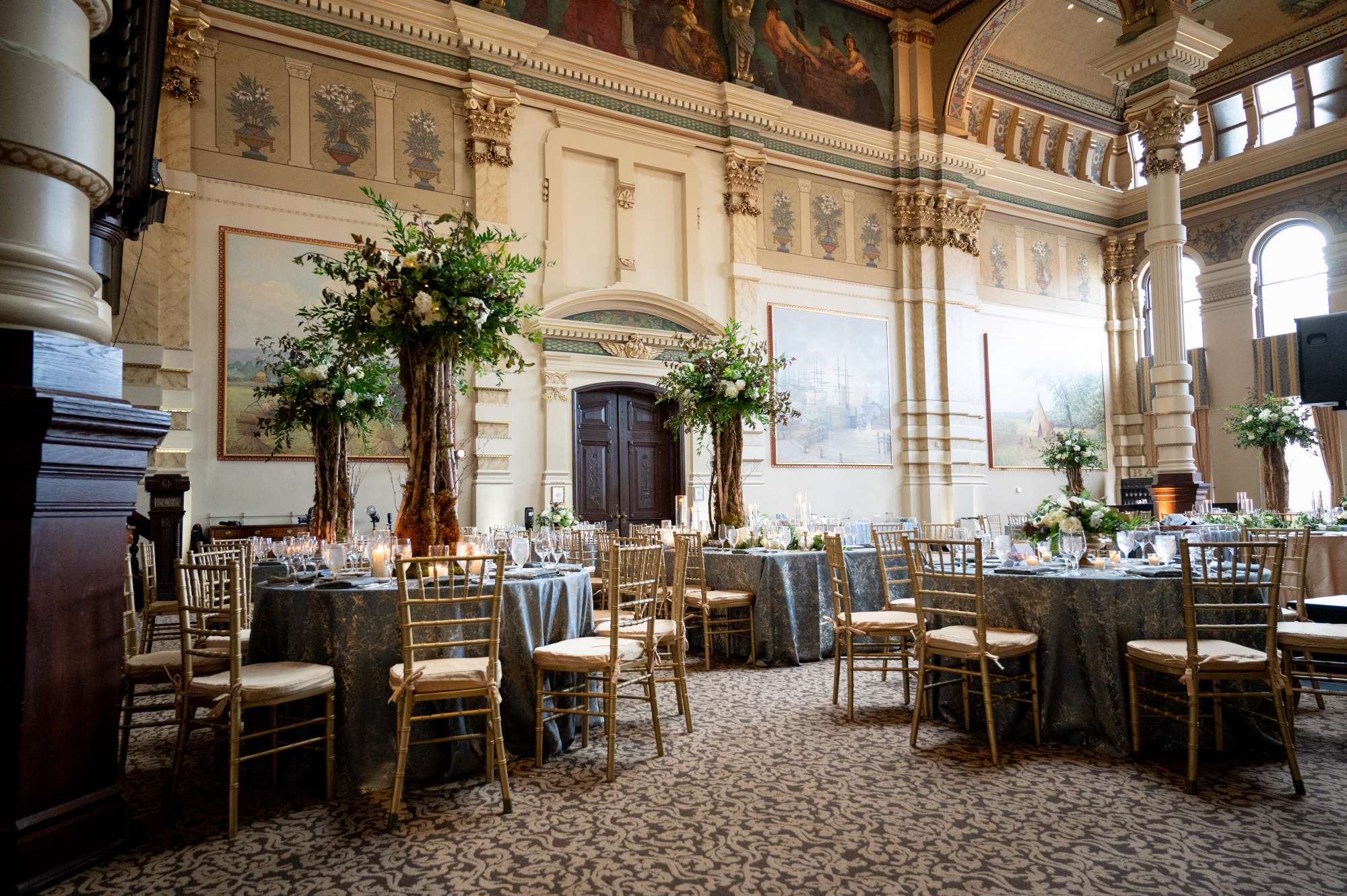 Milwaukee Wedding at Sanger House Gardens and the Grain Exchange