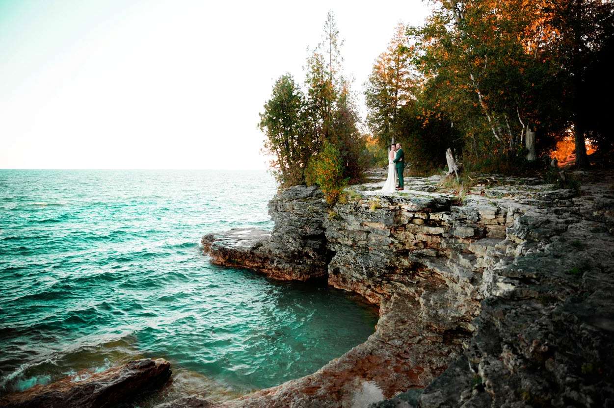 Wisconsin Wedding Photographer Spotlight: Wild Elegance