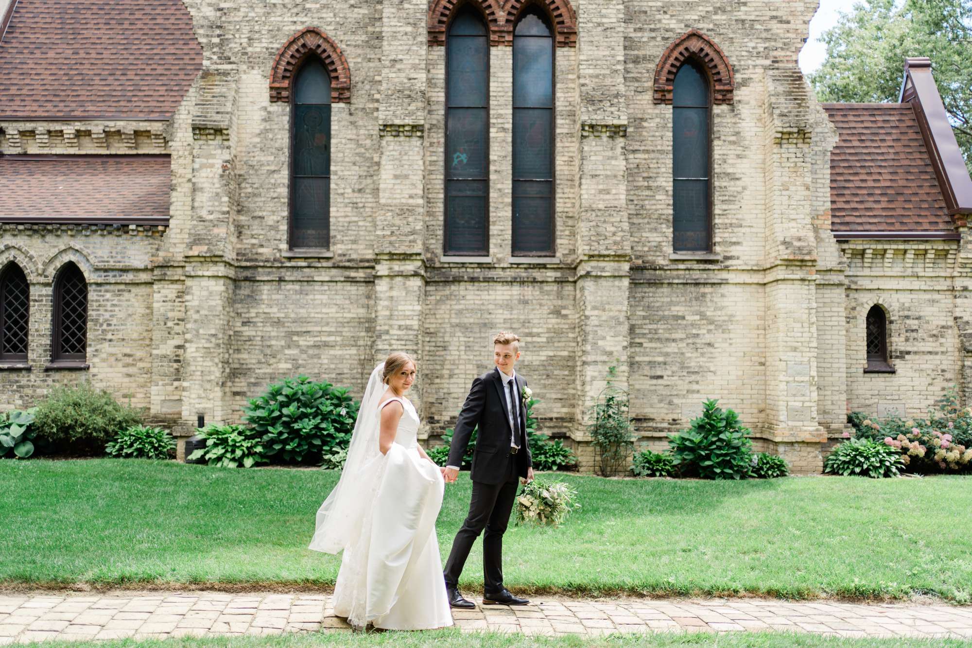 Racine Wedding Venue: DeKoven Center