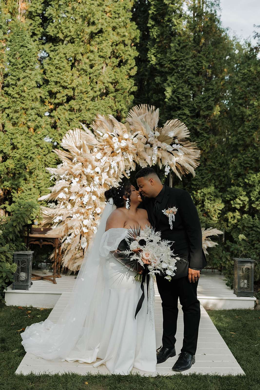 Modern Boho Wedding at The Gardens Event Center