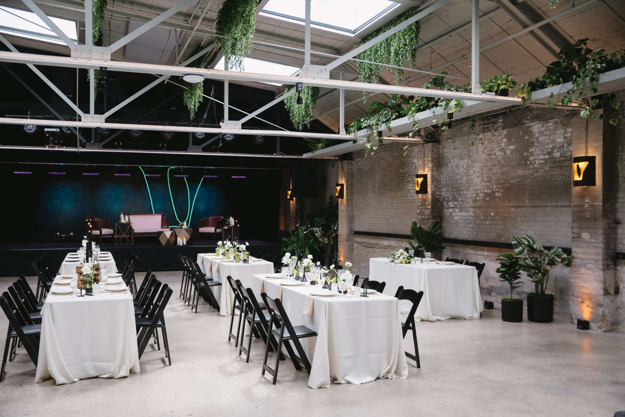 A Modern Styled Shoot for a Modern Venue at Vivarium
