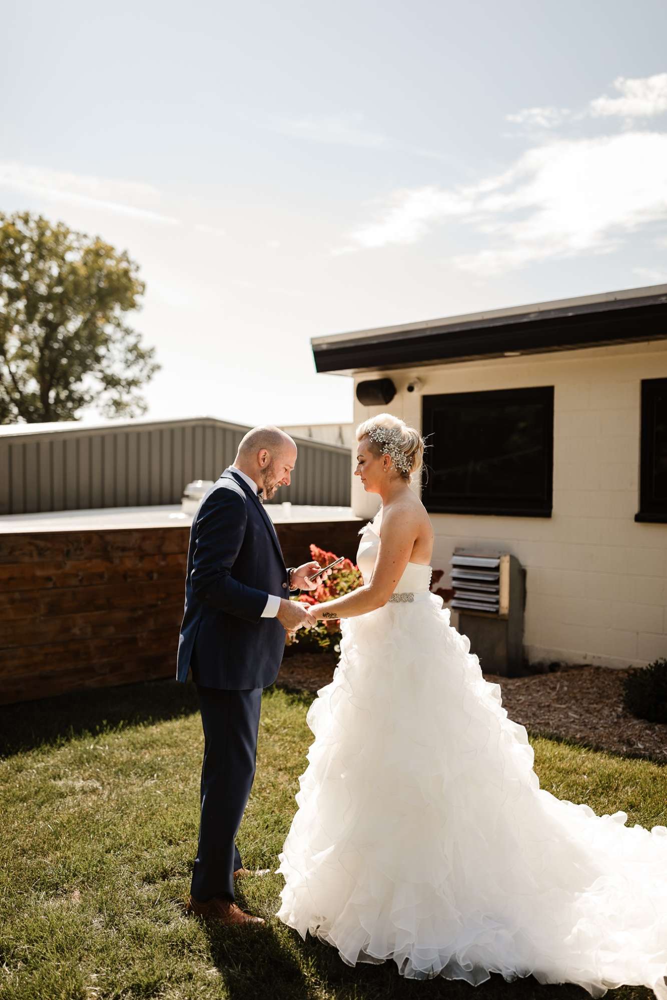 First Look or First Cry: What’s Right for Your Wedding Day?