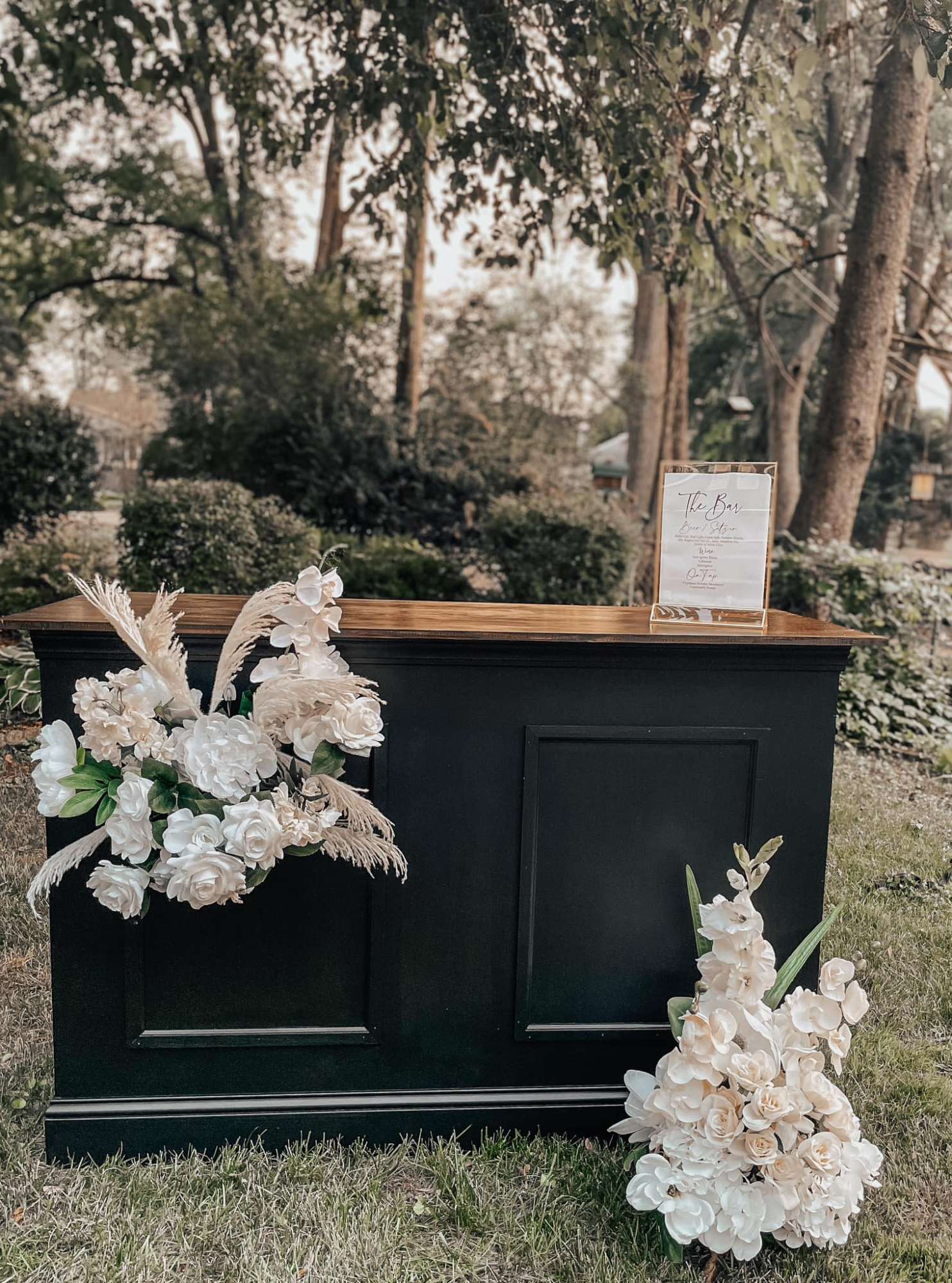 The Grazing Olive offers catering as well as mobile bar services