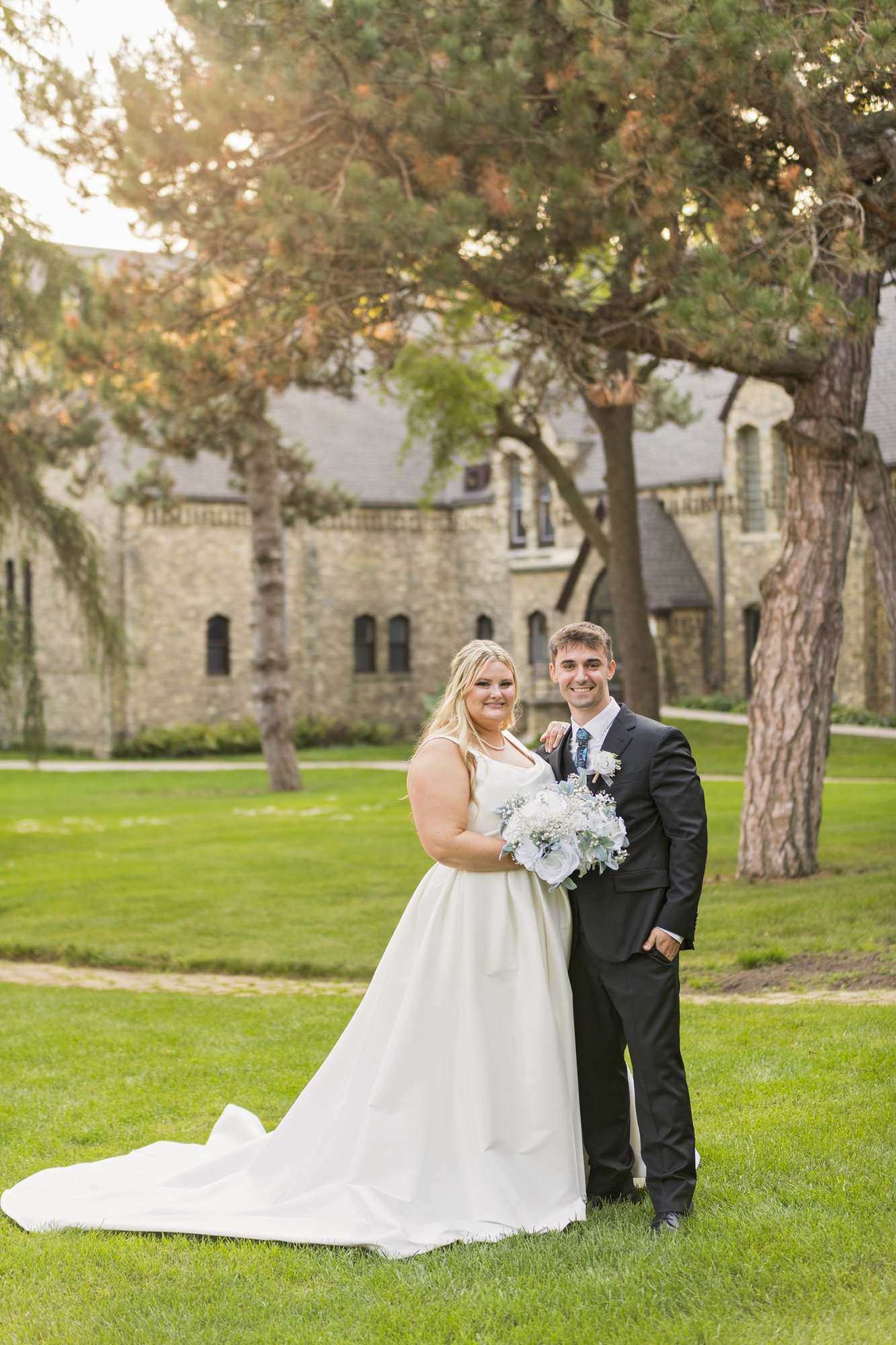 A Rustic, Blue Wedding at The Dekoven Center
