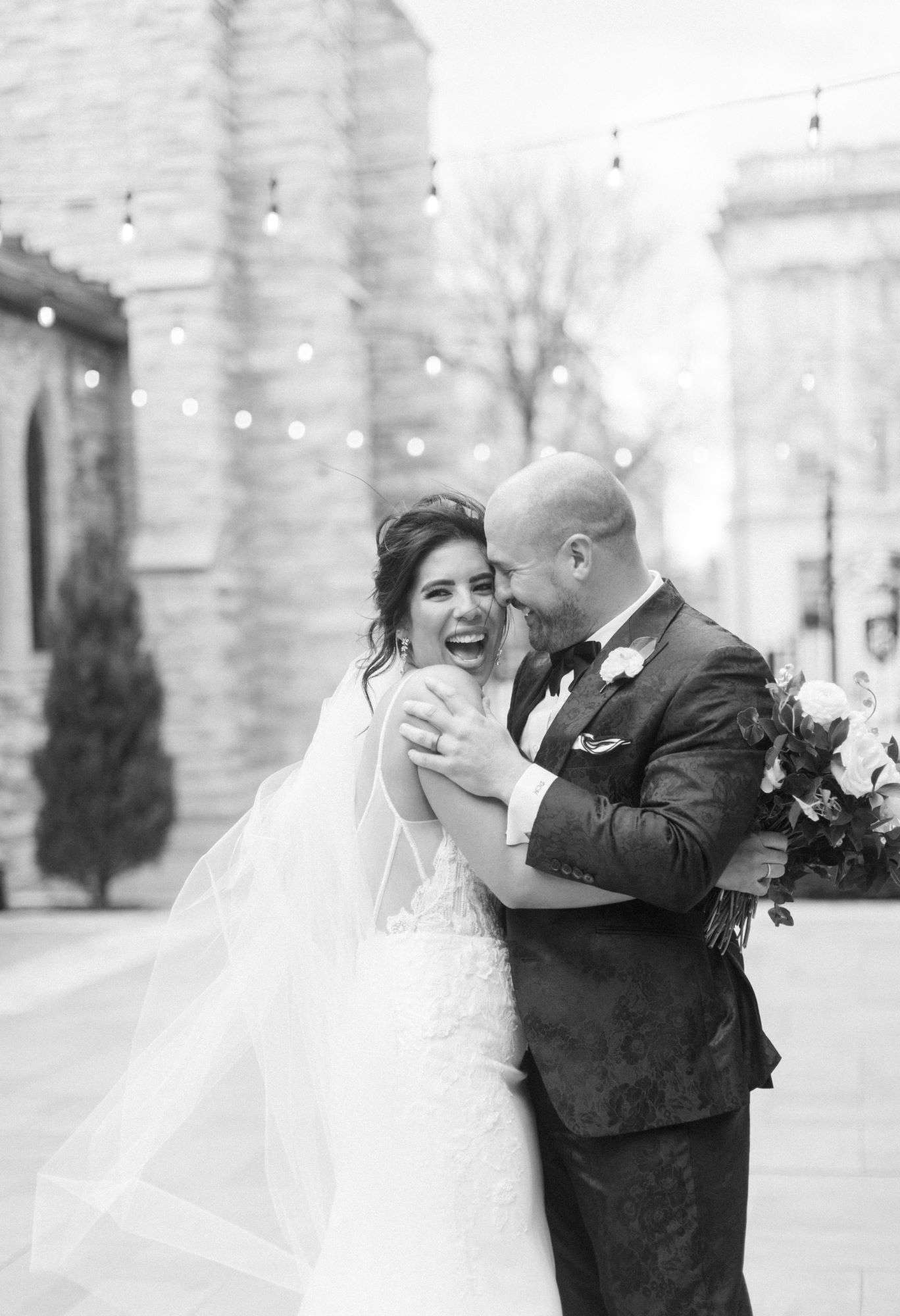 An Aesthetic, Stylish Downtown Milwaukee Wedding at St. James 1868