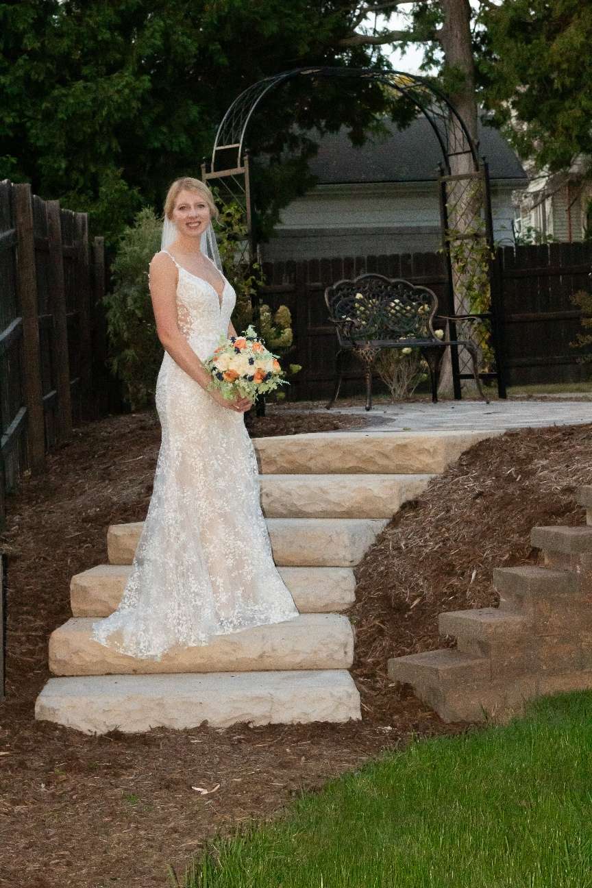 Beautiful landscape at Schwartz Family House in Hartford.