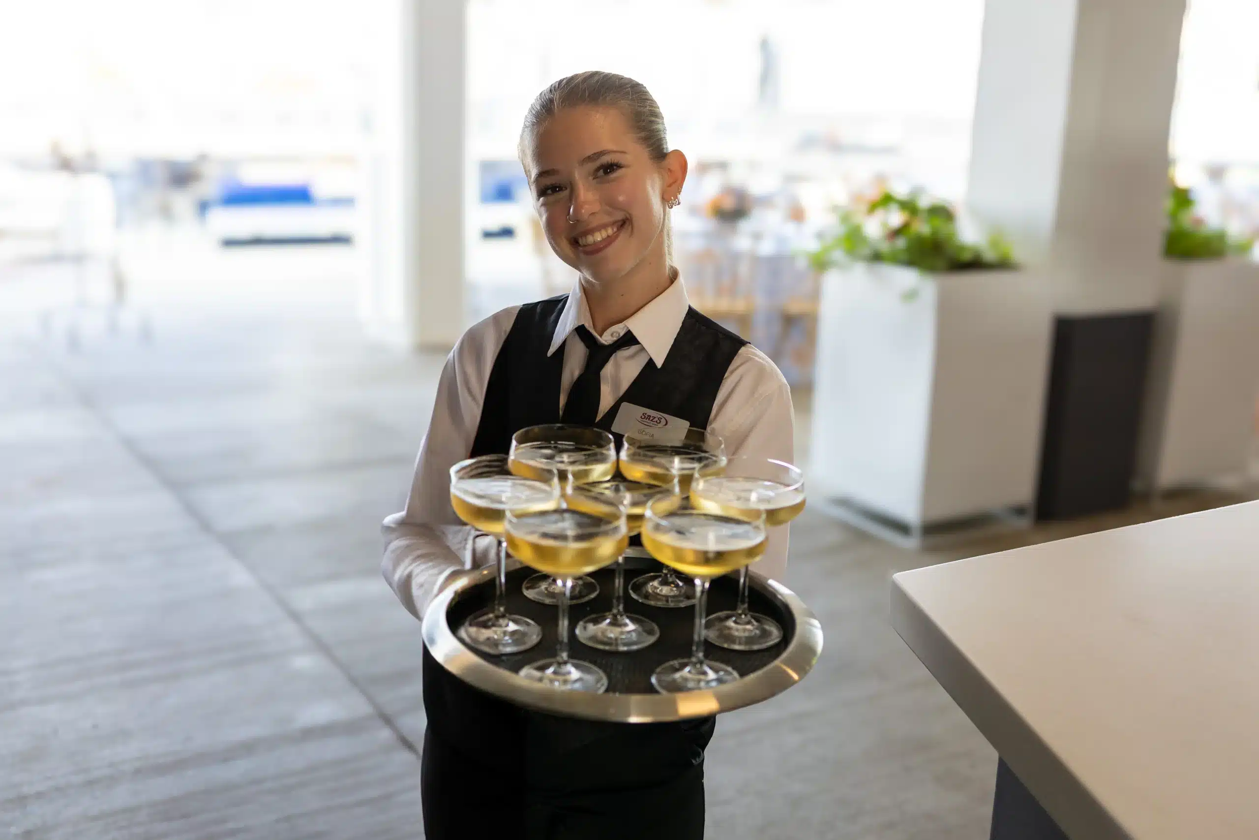 Sazs-catering-vendor-holding-platter