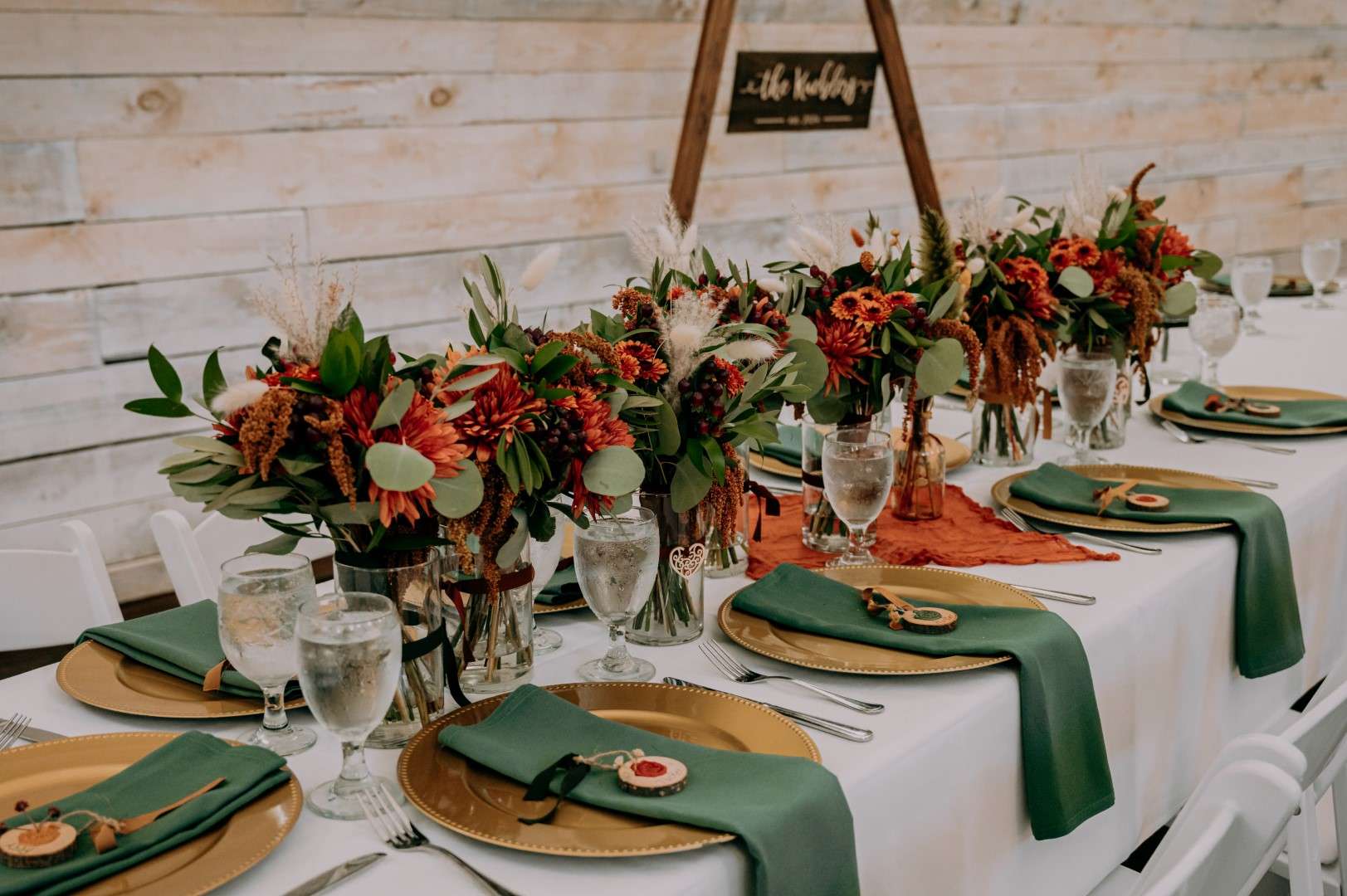 How to Incorporate Fall Into Your Wedding – Trends You’ll Love