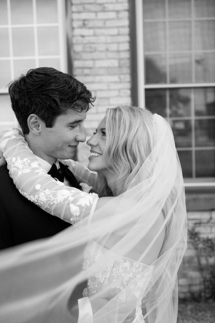 Dreamy Summer Wedding at The Cooperage in Milwaukee